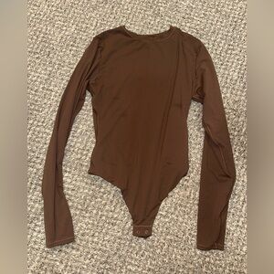 Skims Long Sleeve Crewneck Bodysuit Cocoa Medium
